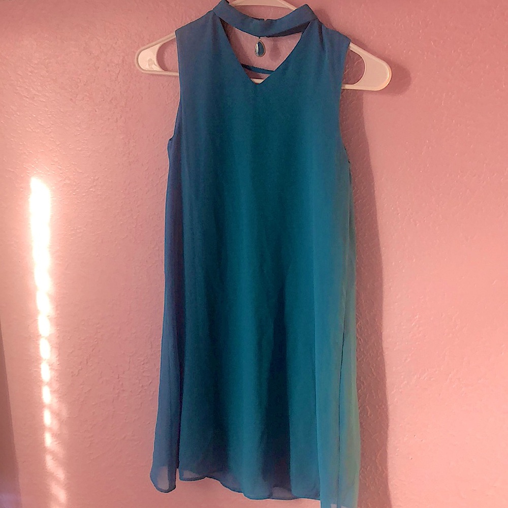 Amy’s closet jewel neck dress